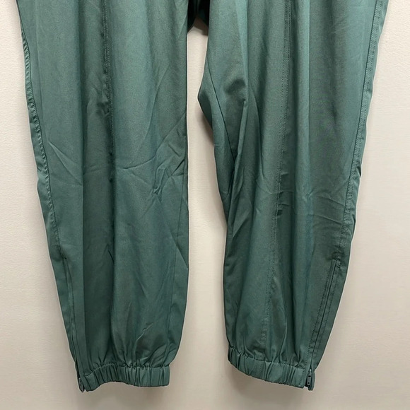 NWOT Old Navv Stretchtech All Season Quick Dry Joggers Sage Green 2X - Picture 3 of 15